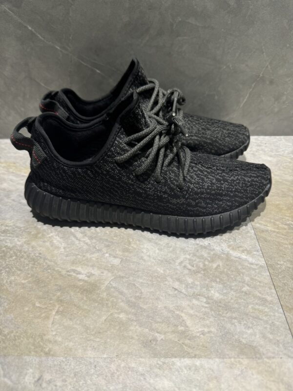 ADIDAS YEEZY Boost 350 Pirate Black - 画像 (6)