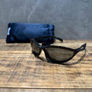 PRADA SPRA26 キャットアイサングラス