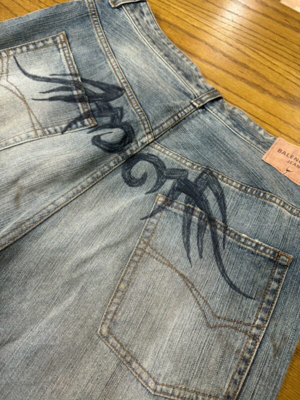 BALENCIAGA TATTOO BUGGY JEANS - 画像 (11)