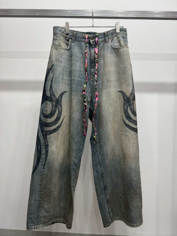 BALENCIAGA TATTOO BUGGY JEANS