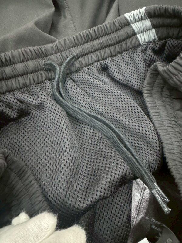BALENCIAGA LARGE TRACKSUIT PANTS - 画像 (11)